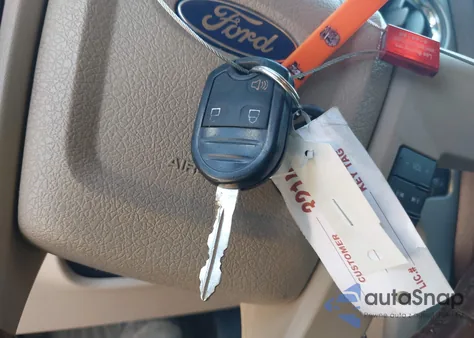 2013 Ford F-150 King Ranch из США, поврежденный, VIN 1FTFW1CT7DKD36713